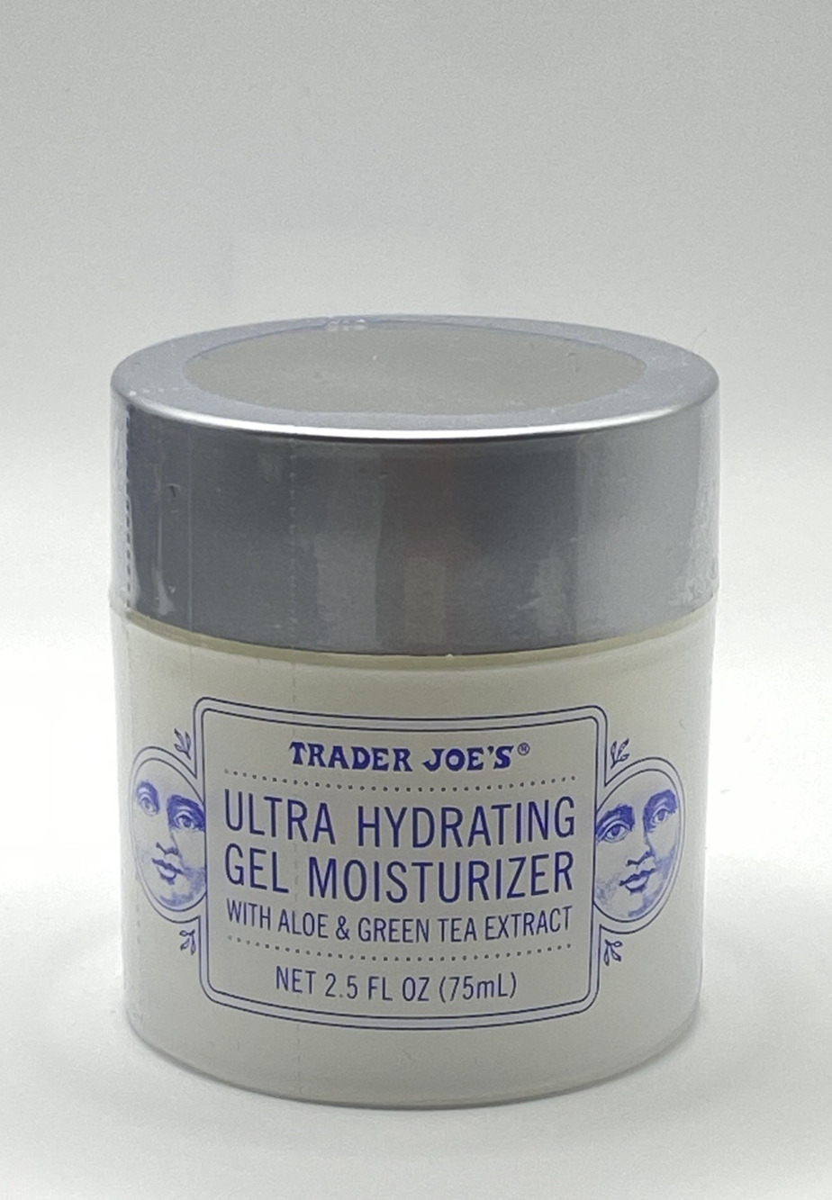 Trader Joe’s Ultra Hydrating Gel Moisturizer Aloe Green Tea Extract 2.5oz Sealed - Picture 1 of 7